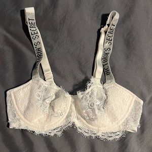 Victoria’s Secret Shine Strap 34B